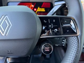 RENAULT Renault 4 E-Tech eléctrico Renault 4 E-Tech Iconiq autonomía confort 110kW