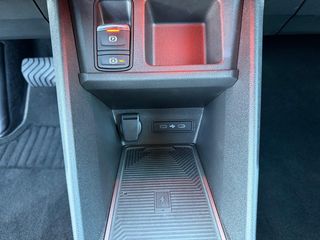 RENAULT Renault 4 E-Tech eléctrico Renault 4 E-Tech Iconiq autonomía confort 110kW