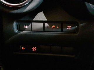 NISSAN Juke Juke N-Connecta 2020