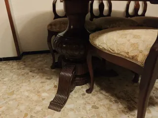 Mesa Caoba Antigua + 6 Sillas