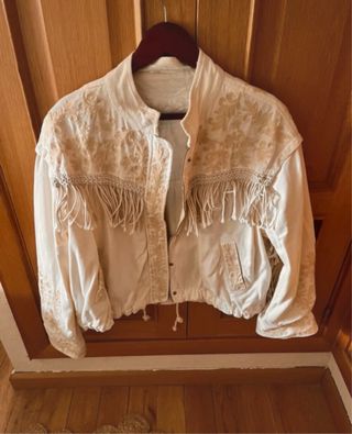 Cazadora zara