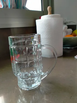 Jarras de cerveza de cristal