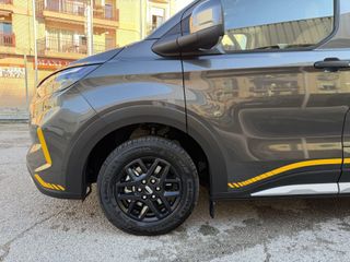 Ford Transit Custom Kombi 2.0 EcoB 125kW 320 L1 Trail AT AWD