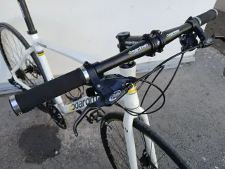 Bicicleta deportiva híbrida,manilla recto 400,€