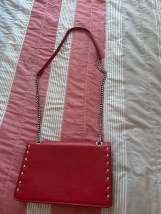 Borsa rossa Zara con borchie