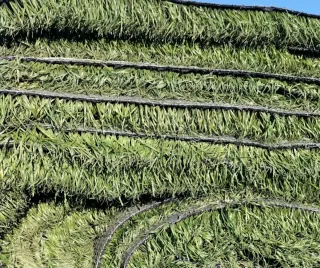 CÉSPED ARTIFICIAL DÉ CAMPOS DÉ FUTBOL RECICLADOS