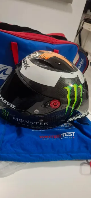 Shark Race-R Pro GP Winter Test Ed. Jorge Lorenzo