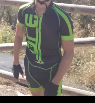 Ropa ciclismo talla S, para niño. Pack o suelto