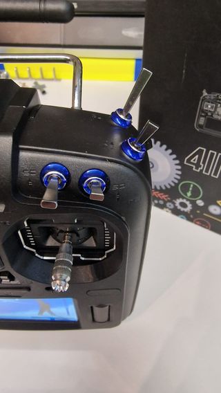 Emisora Radiocontrol RADIOKING TX18S
