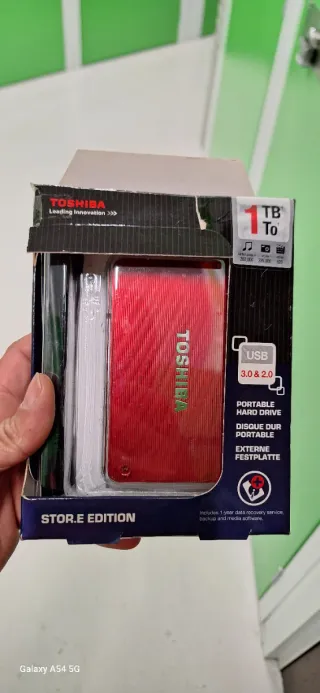 Disco Duro Externo Toshiba Rojo 1TB