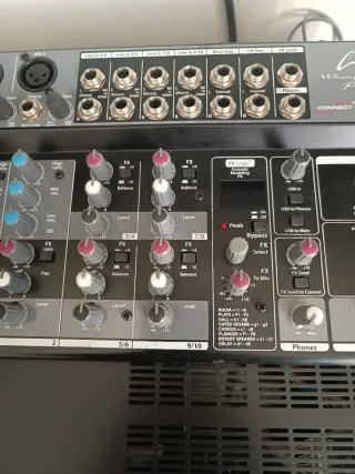 Mixer Wharfedale Pro CONNECT 1002FX/USB