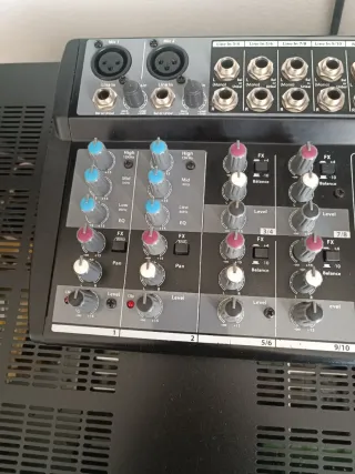 Mixer Wharfedale Pro CONNECT 1002FX/USB