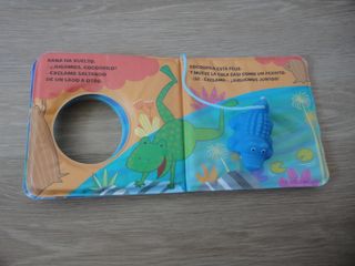 LIBRO ACUÁTICO COCODRILO