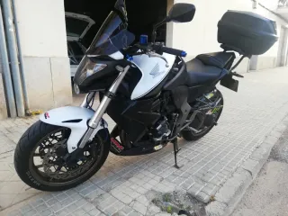 Honda CB 1000 R Negra y Blanca