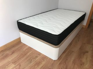 Armario puertas correderas madera