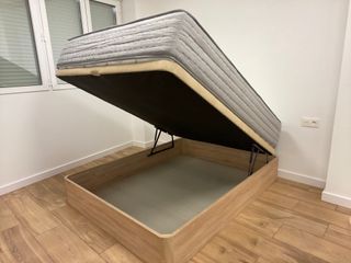 Armario puertas correderas madera