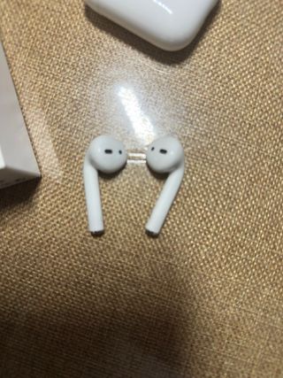 Airpods 2ª Gen Blancos