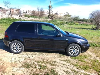Volkswagen Golf 2003
