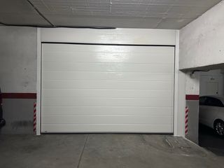 Puerta de garaje automática