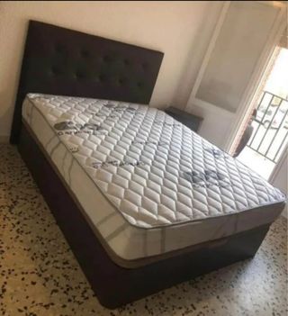 Canapés tapizados con diseño elegante