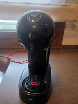 Cafetera Dolce Gusto Negra