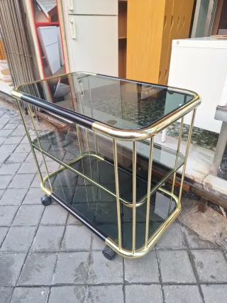 Bar Camarera Cristal Dorado