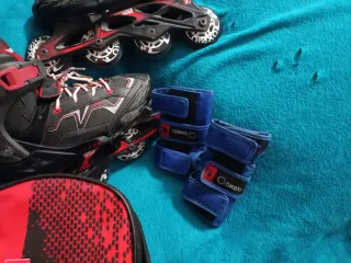 Patines en línea Oxelo Talla 35-38 + Protecciones