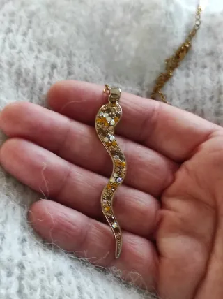 Set 2 collane vintage ciondoli croce e serpente