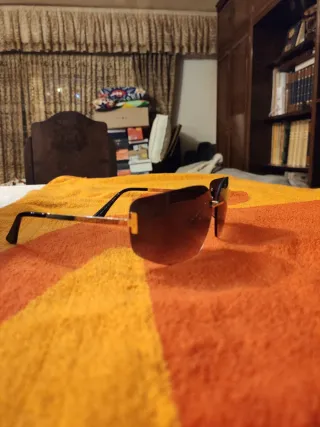 Gafas de Sol CHPO MITTE Unisex Negro/Dorado nuevas