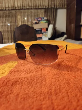 Gafas de Sol CHPO MITTE Unisex Negro/Dorado nuevas