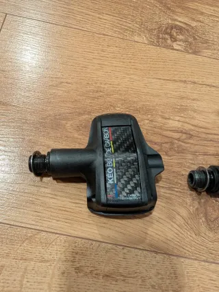 Pedales LOOK KÉO BLADE CARBON carretera