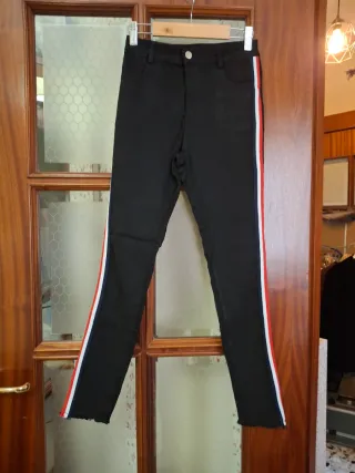 Pantaloni donna neri con banda laterale