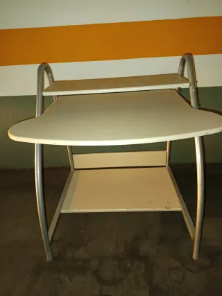 Escritorio/Mesa Ordenador Metálico