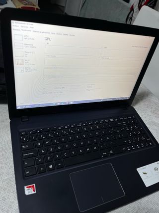Asus VivoBook A9 AMD A9