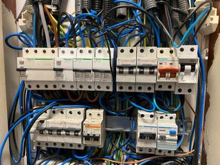 Electricista Lampista a domicilio