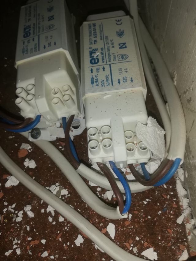 Electricista Lampista a domicilio