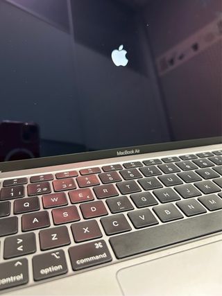 MacBook Air 13 M1 8GB RAM 512GB SSD