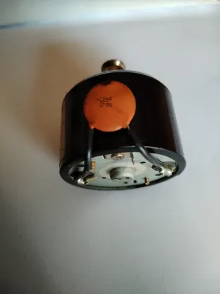 Motor Sanyo RM-11 para Giradiscos Vintage - Origin