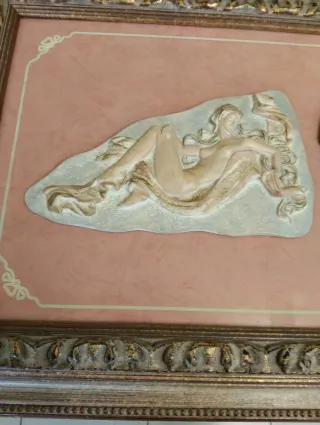 Cuadro Neoclásico Beige y Dorado