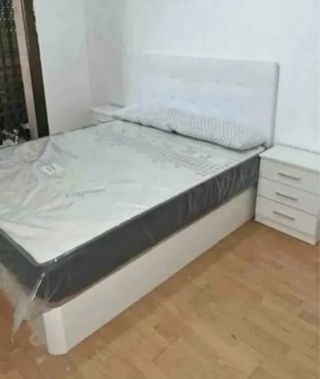 Liquidación:canapés y colchones armarios y sofasso