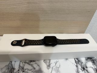Apple Watch SE 2da Gen 40mm Aluminio