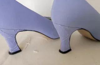 Vestido fiesta recto manga corta y zapatos a juego