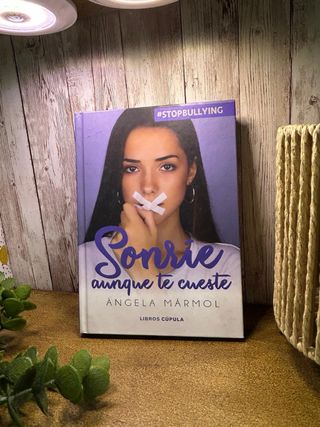 l libro "Sonríe aunque te cueste"