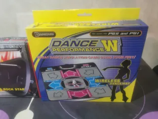 Lote Guitarra y Alfombra Dance W PS2