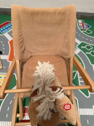 Caballito balancín de peluche y madera
