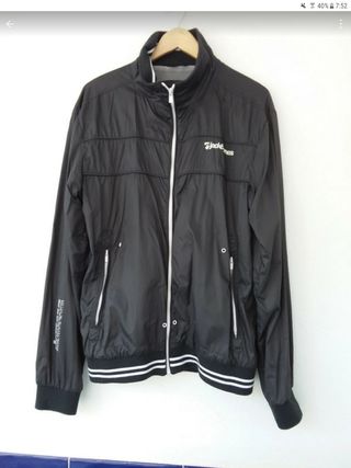 Chaqueta Jack & Jones Negra talla XL