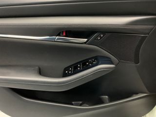 Mazda 3 2021 e-SKYACTIV-X EVOLUTION