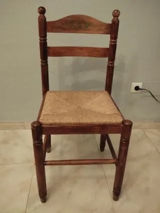 Conjunto mesa, silla y candelabros