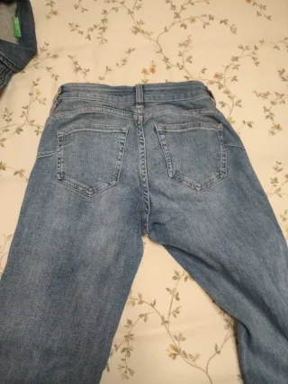 Pantalón vaquero Mango Push-Up Talla 34