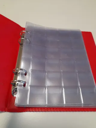 Album per monete rosso rifinitura color oro